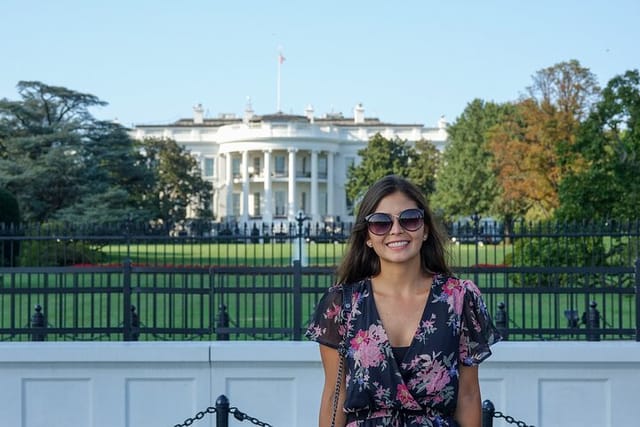 private-photoshoot-outside-the-white-house-supreme-court_1